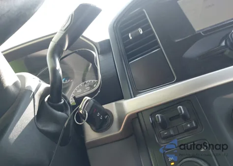 2021 Ford F-150 Xl z USA, uszkodzony, nr VIN 1FTFX1E53MFA39278